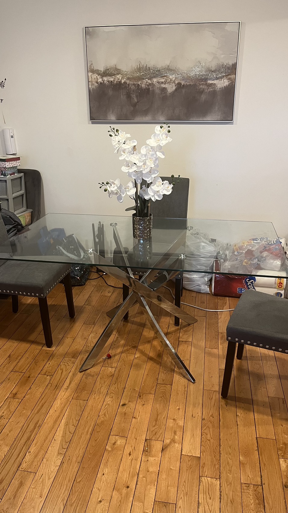 Table and chairs - photo 3
