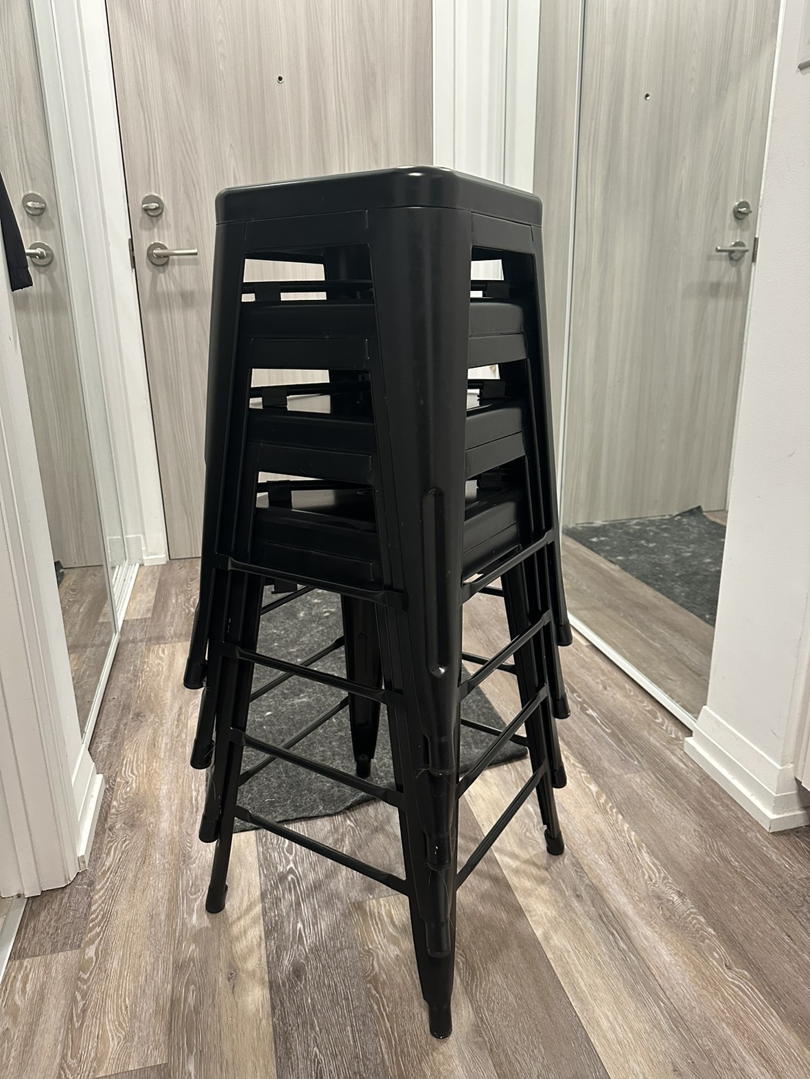 Metal Bar Stool set of 4