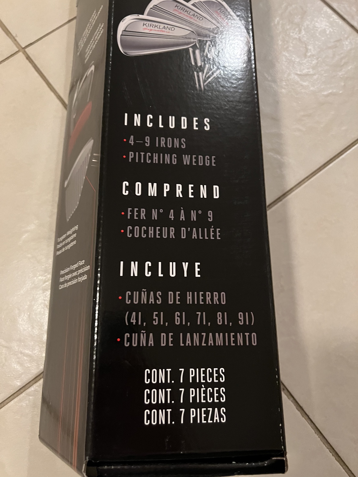 Kirkland Signature 7-piece players Golf Iron Set image indicator(8)