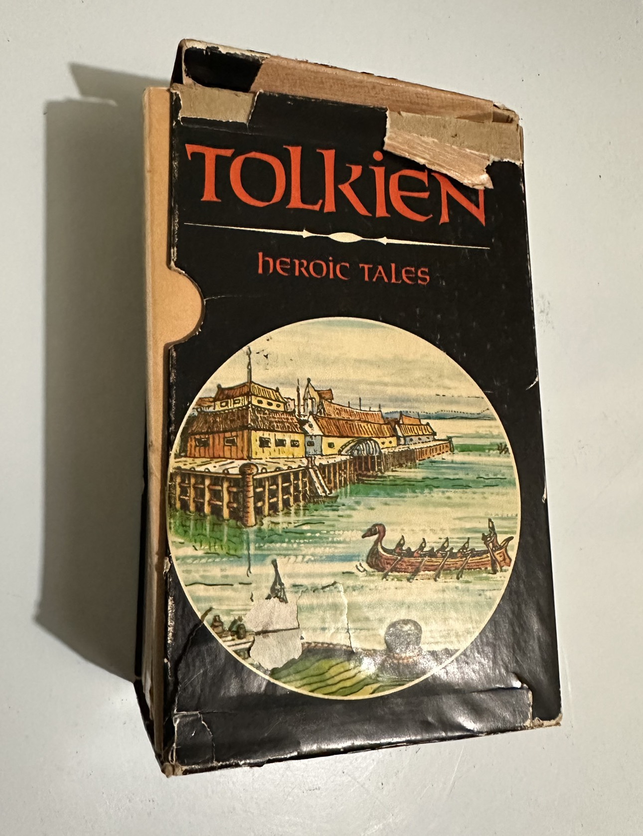 Lord of the rings/hobbit books - photo 2