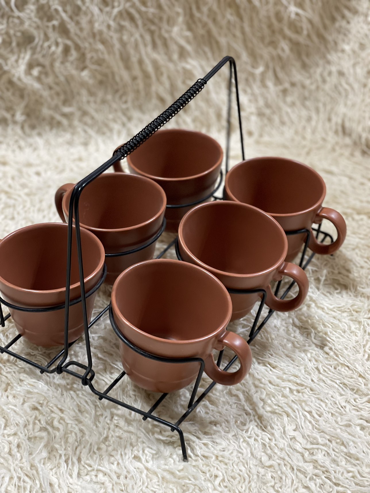 Set of 6 mugs and caddy