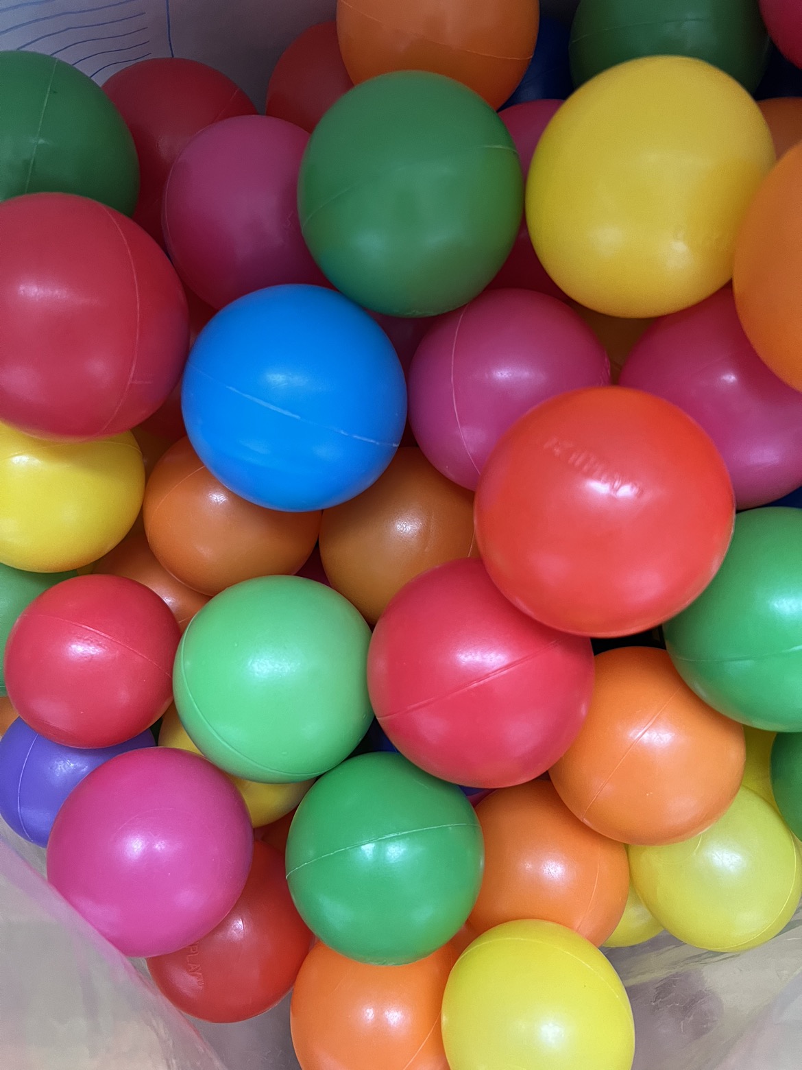 200 Ball Pit Balls