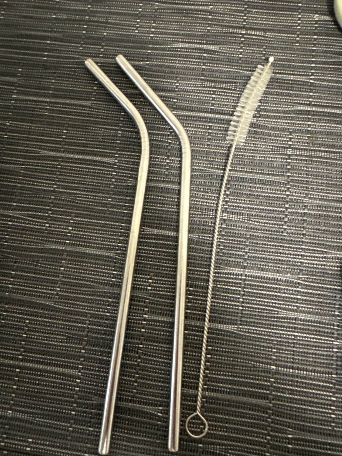 Reusable stainless steel straws with cleaner thumbnail