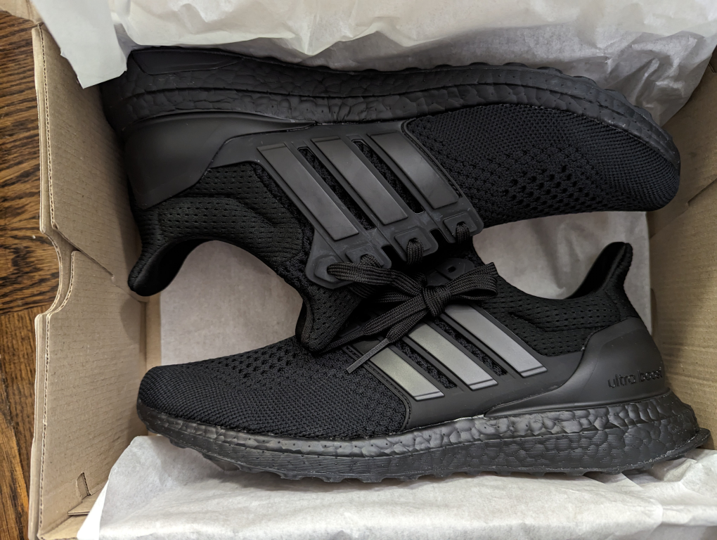 Adidas Ultraboost 1.0 size 9.5 - triple black thumbnail