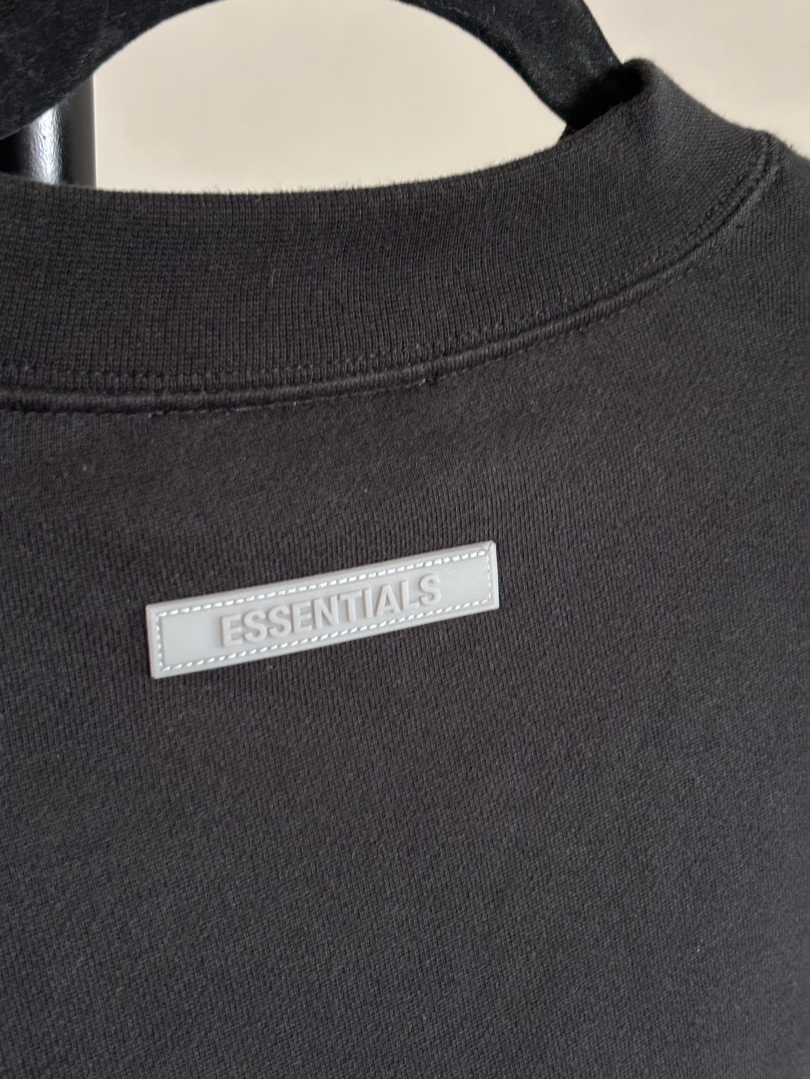 Essentials Fear of God Cropped Crewneck Sweater (Size: Kids XL) - photo 4