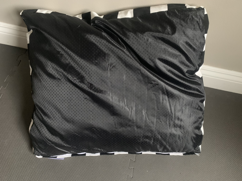Small Dog Bed - photo 3