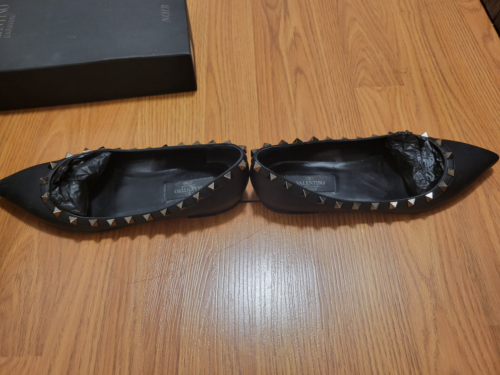 Valentino Flat Studded Balerina Pumps - photo 3