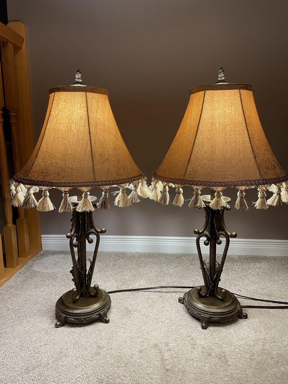 Two Vintage Brass Lamps 🥕 thumbnail