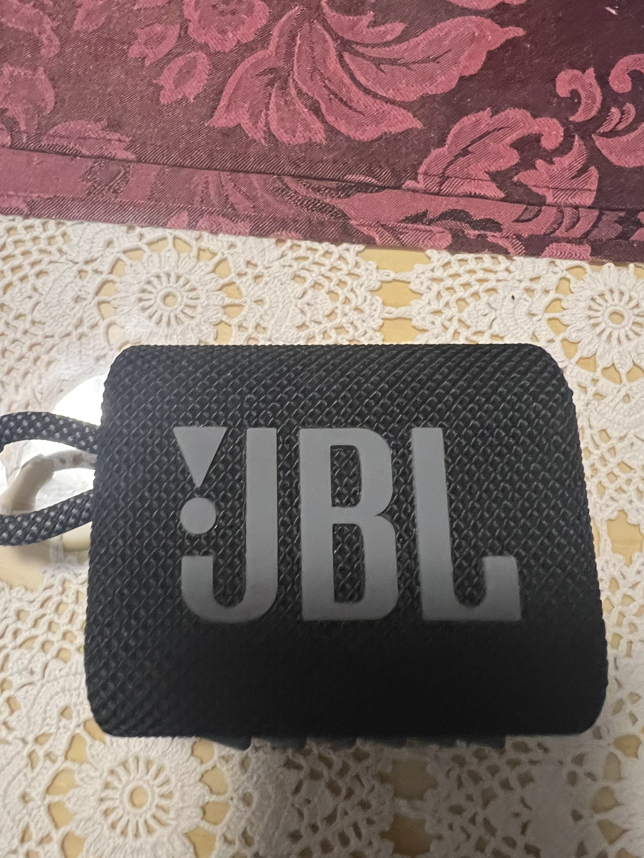 JBL GO 3 speaker thumbnail