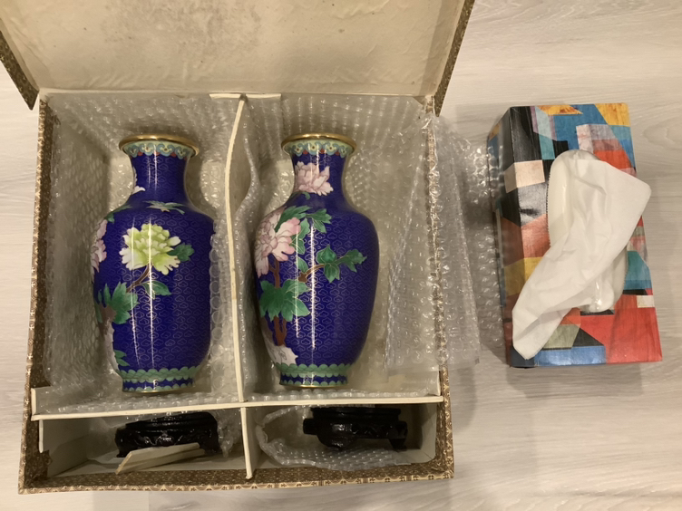 Blue chinese vases - a pair thumbnail