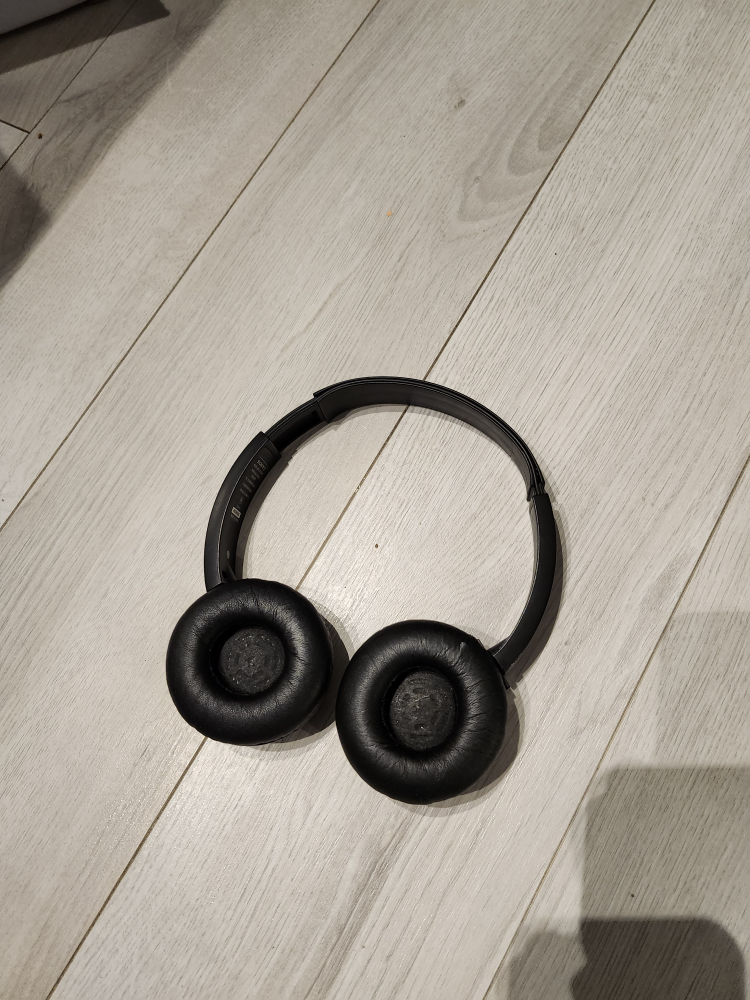Sony Headphones thumbnail