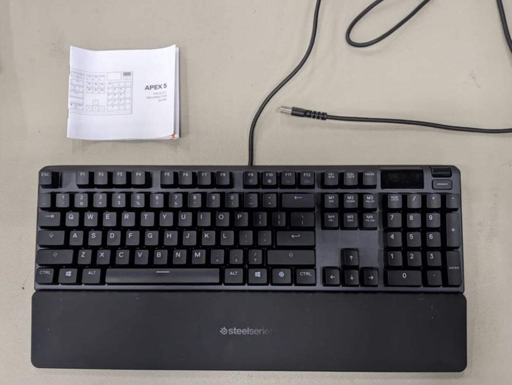 RGB Steelseries Apex 5 mechanical keyboard with OLED screen. - photo 3