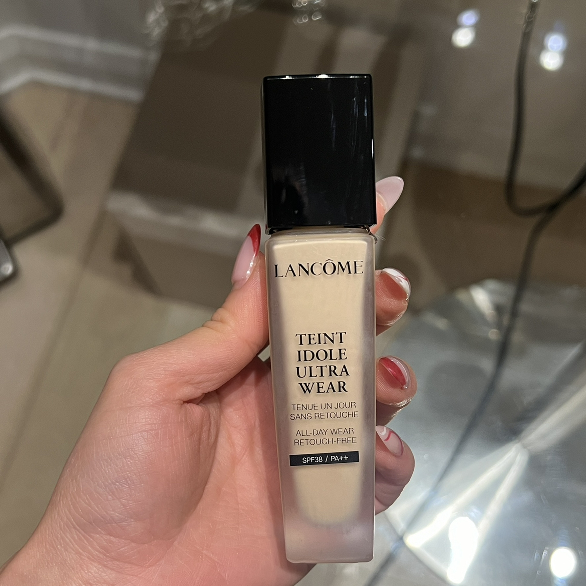 lancome teint idole ultra wear foundation B01 thumbnail