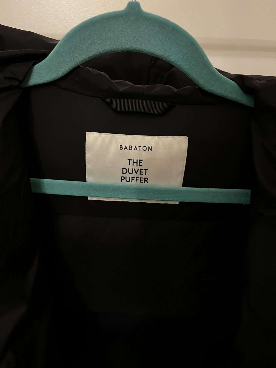 Aritzia Babaton puffer final price image indicator(2)