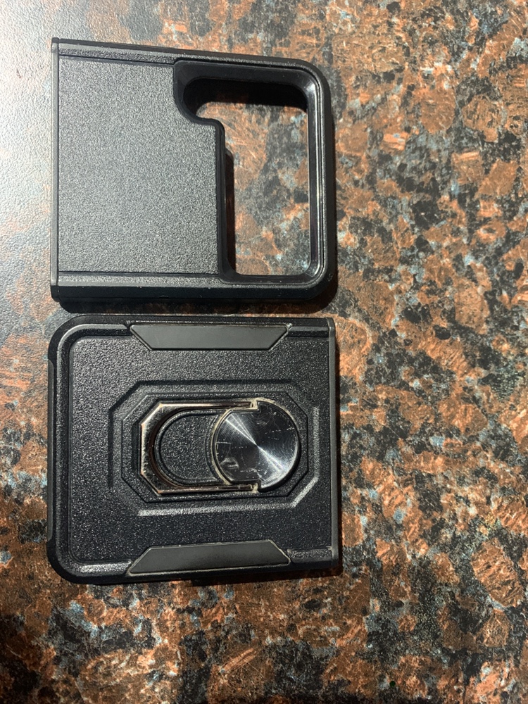Phone cover - photo 2