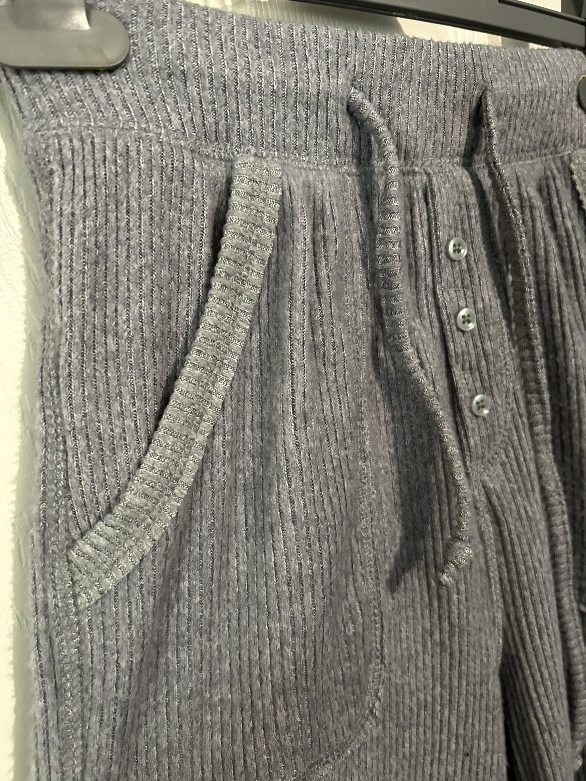 Joggers Aeropostale image indicator(8)