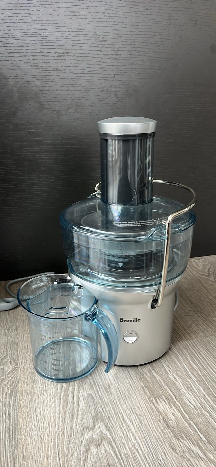 Breville Juice Fountain Compact Centrifugal Juicer - Silver thumbnail