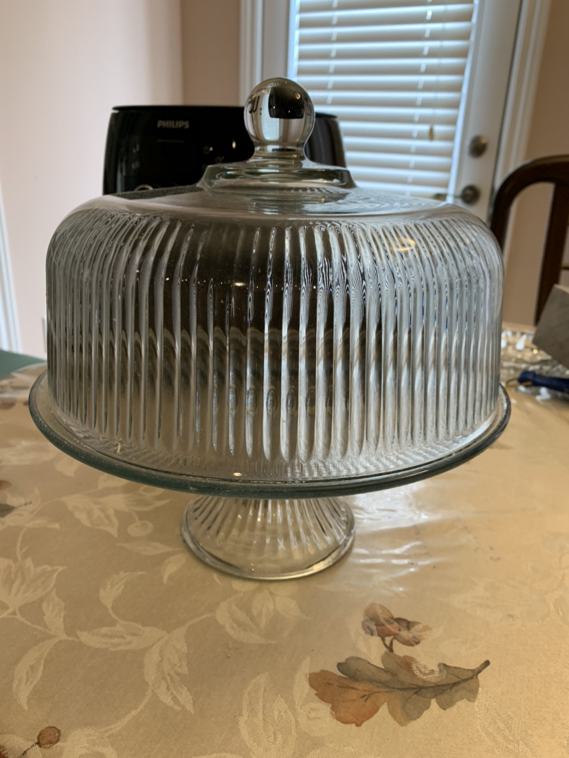 Cake Stand with Dome (all glass) thumbnail