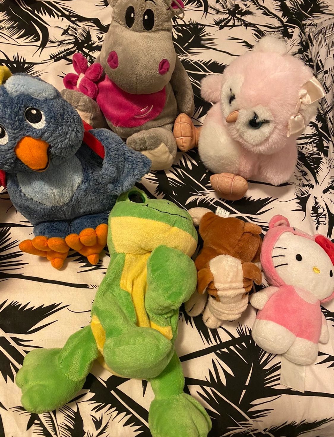 Stuffed animals thumbnail