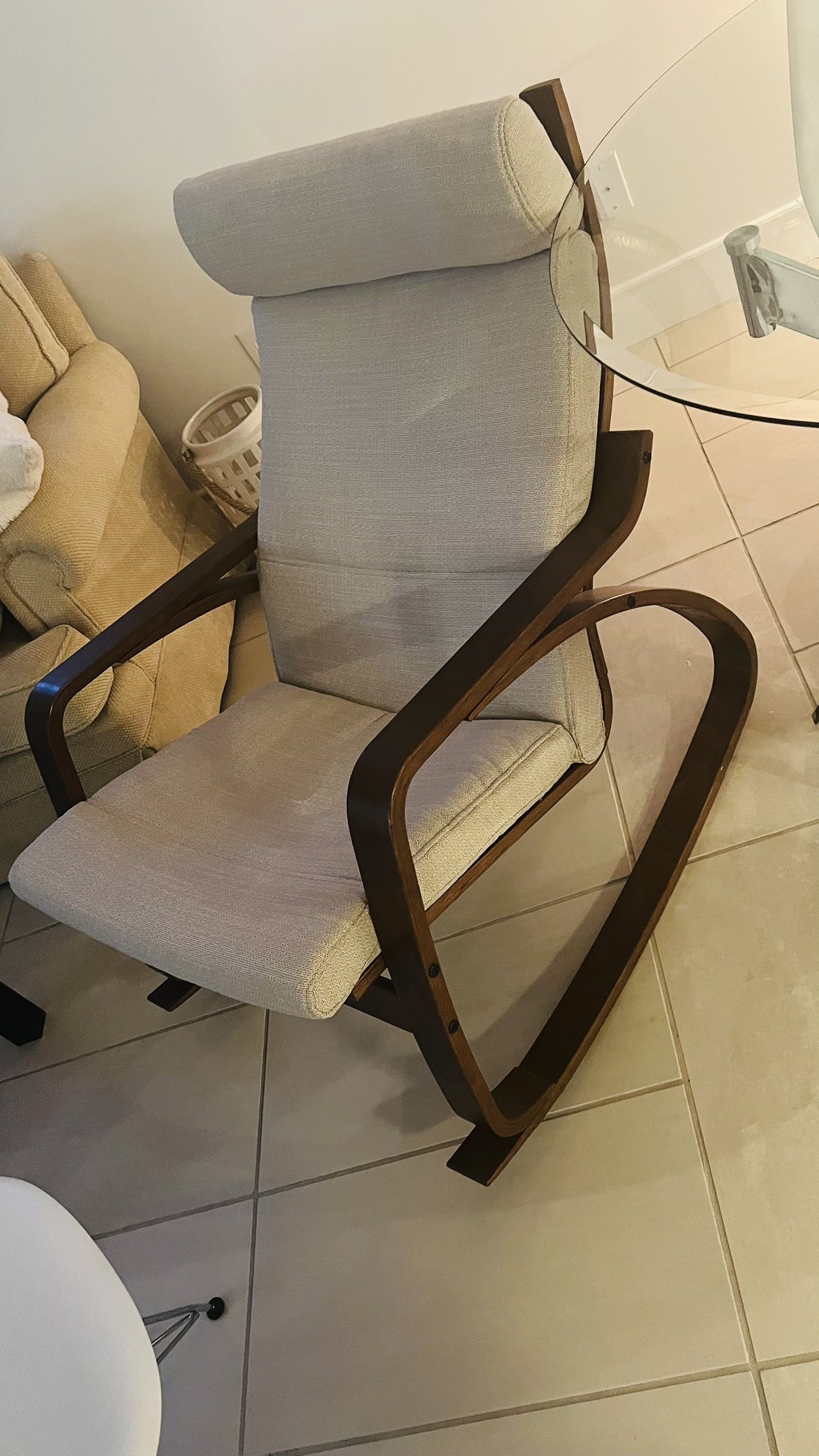 Rocking chair thumbnail
