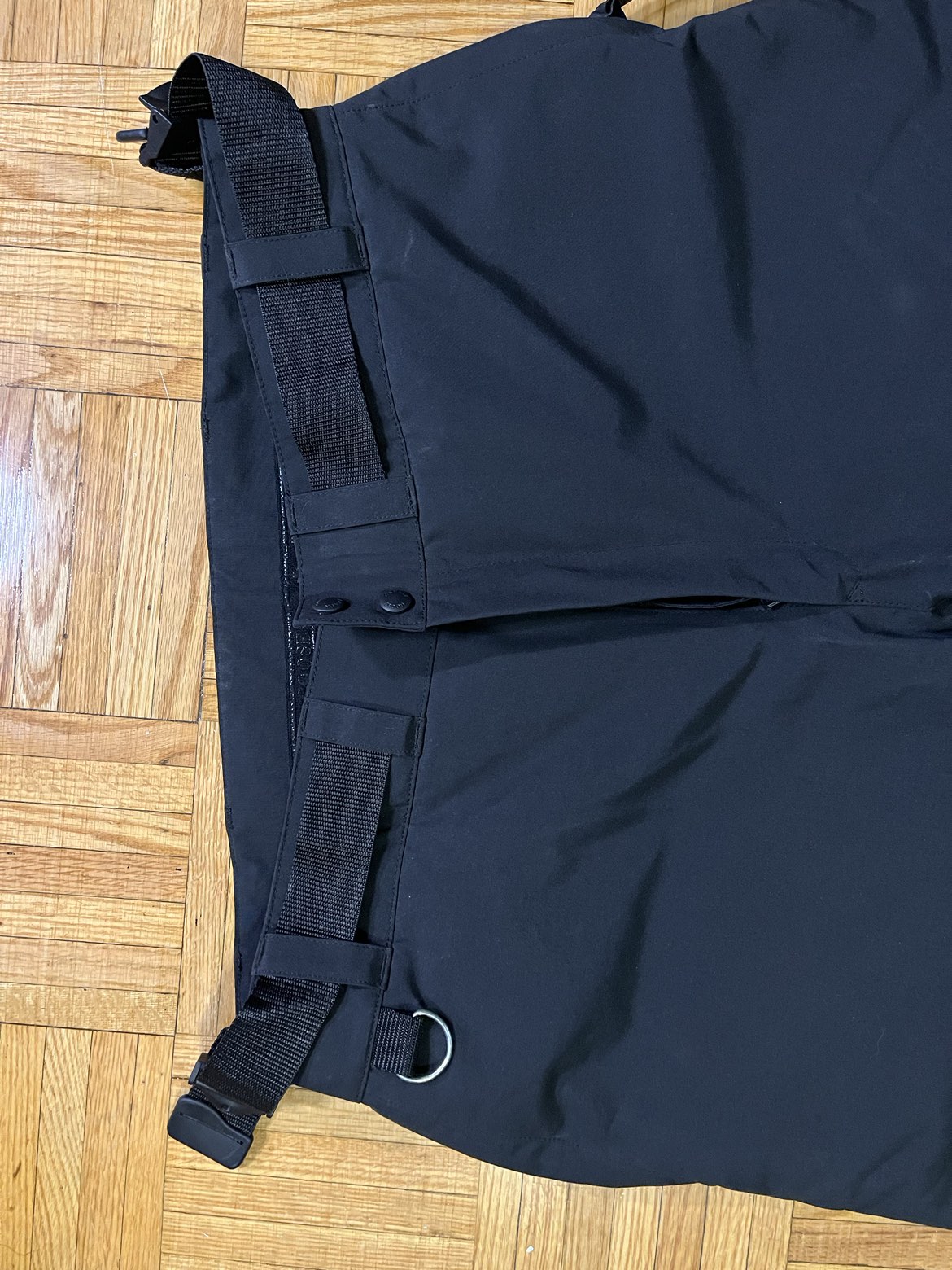 C*nada G*ose Men’s Snowpant image indicator(3)