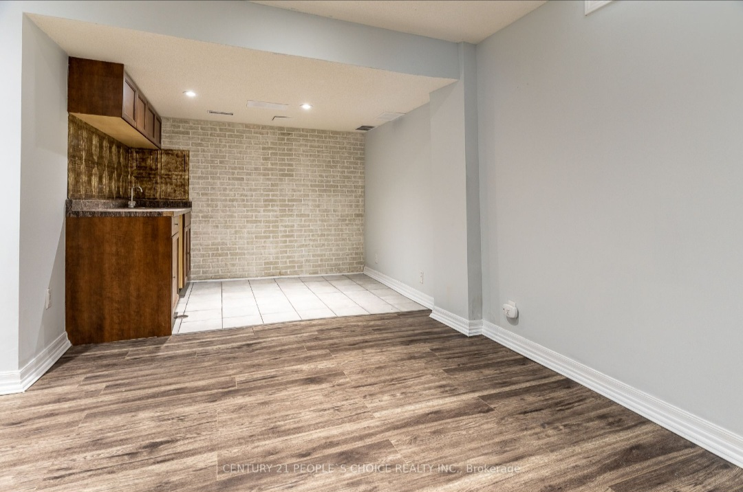 Studio Basement with Separate Washroom & Kitchen - photo 2