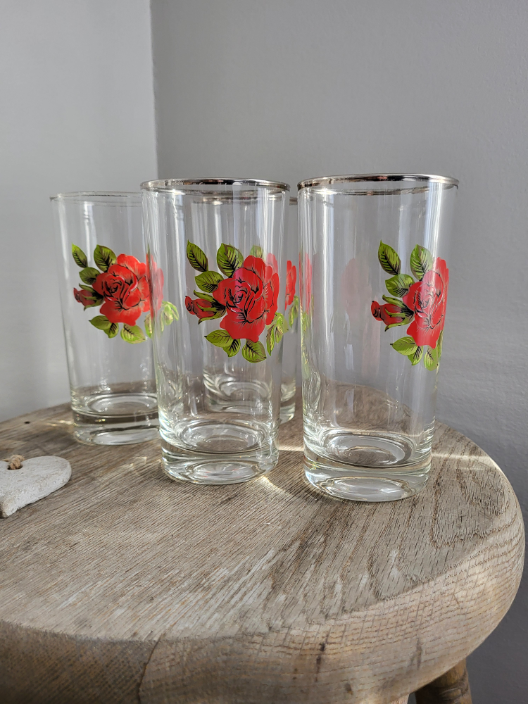 Rose Embossed🌹Vintage Glass Tumbler x 4 🏒 image indicator(4)
