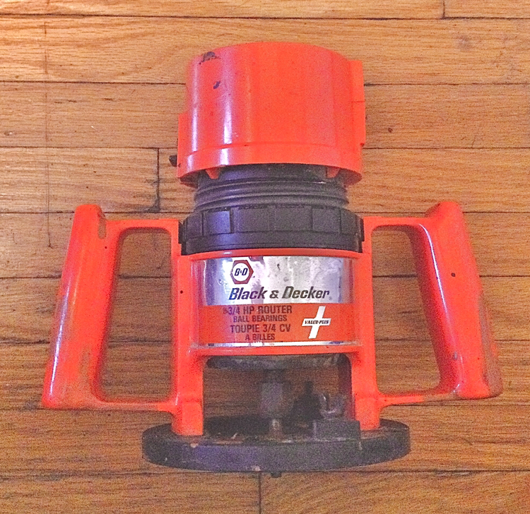 Black and Decker Routor 3/4 power tool, Works Good - photo 2