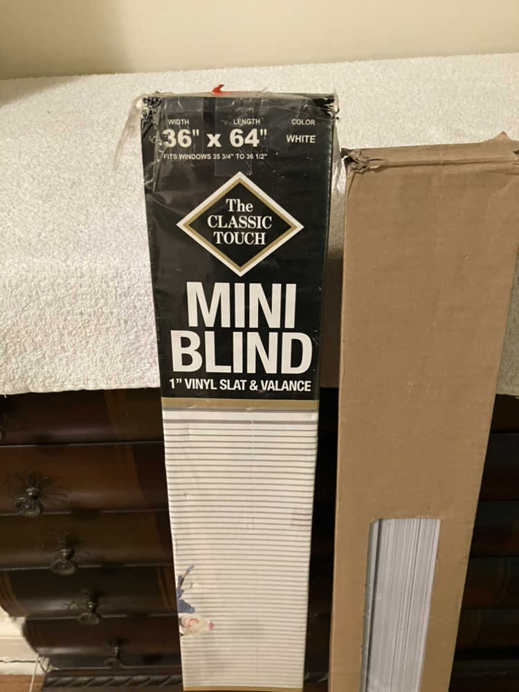 2 Never Used Vinyl White Slats Window Shades 35 x 64 - photo 2