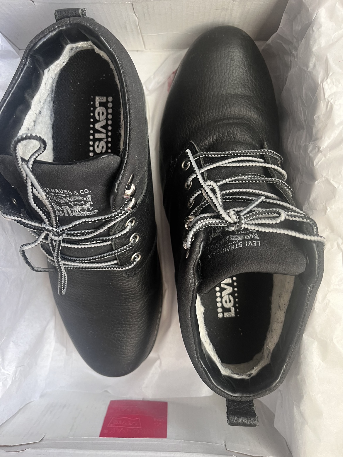 Levi’s boots image indicator(3)