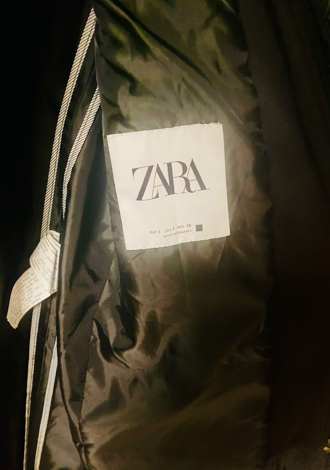 TEXTURED WEAVE COAT WITH CONTRASTING COLLAR image indicator(4)