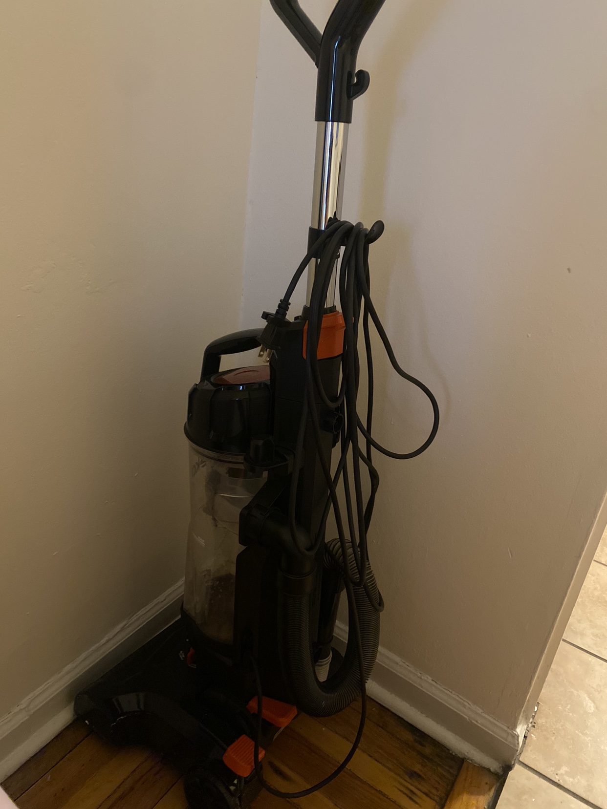 Eureka vacuum cleaner - photo 5