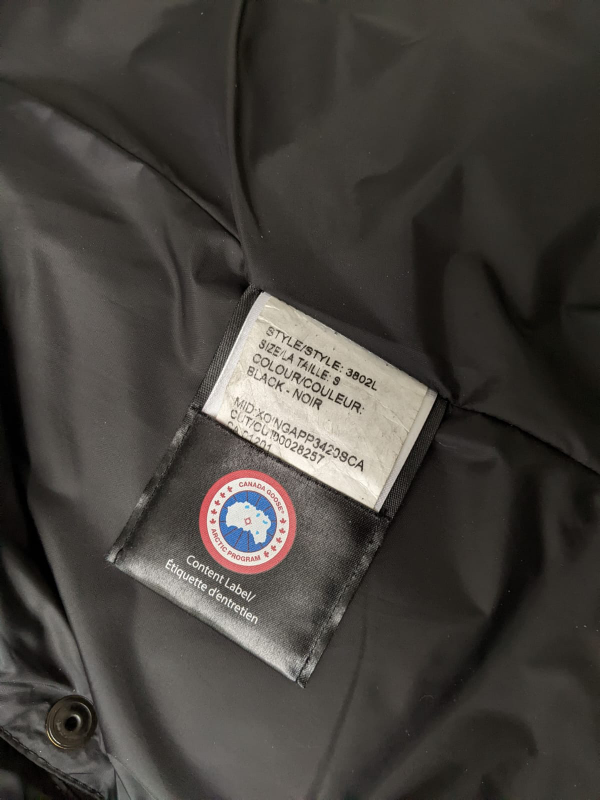 Black Canada Goose Shelburne Parka Coat image indicator(9)