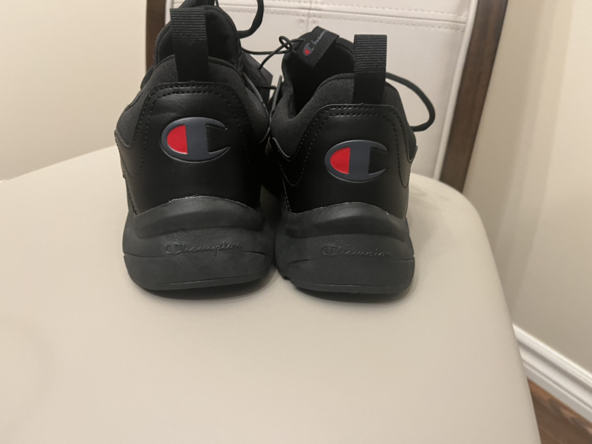 champion running shoes mens Brand new size 10 thumbnail