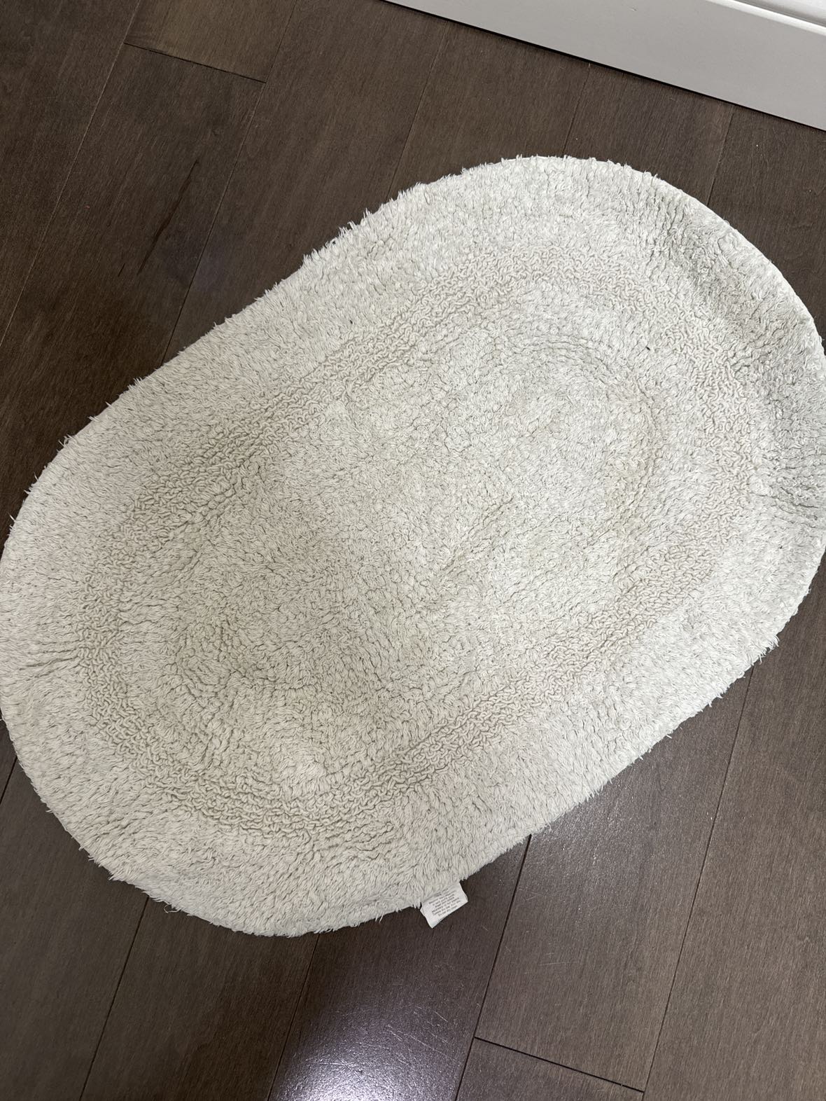 Bathroom mat thumbnail