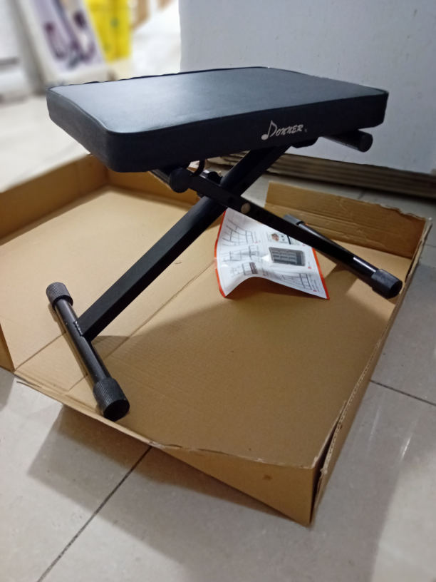 Height adjustable piano ( keyboard )  bench - photo 2