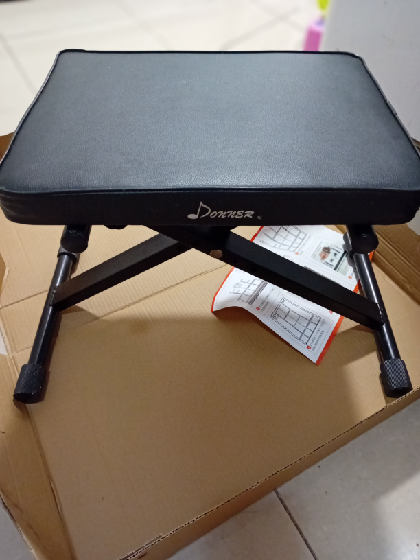 Height adjustable piano ( keyboard )  bench - photo 3