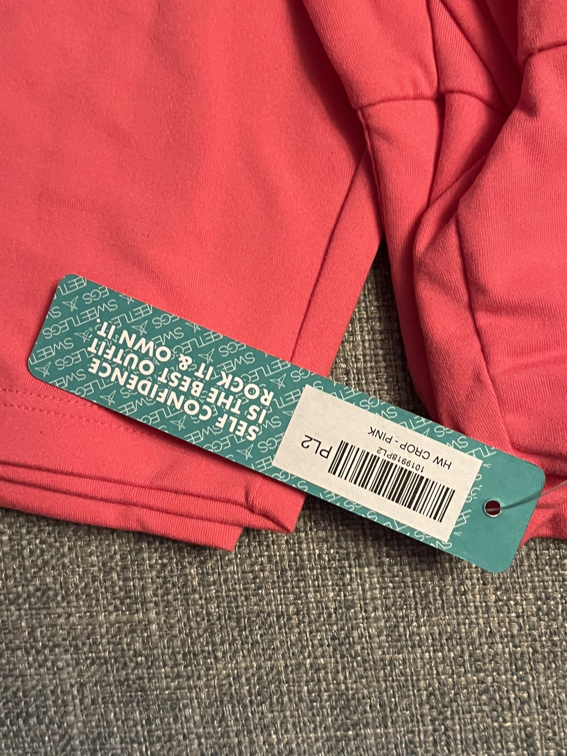 Sweetlegs Plus 2 Crop Pink image indicator(2)