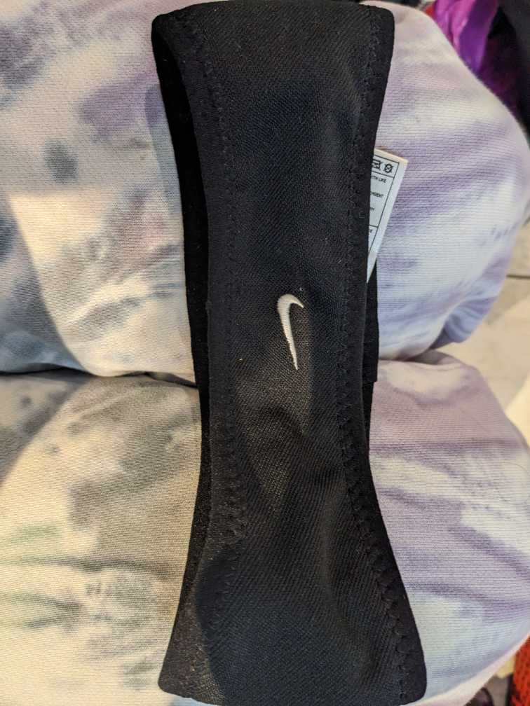 brand new Nike headband thumbnail