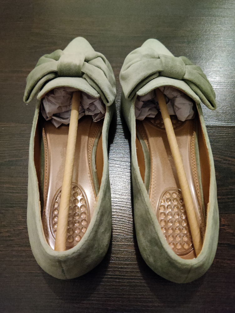 ASOS sage green bowtie flats image indicator(3)