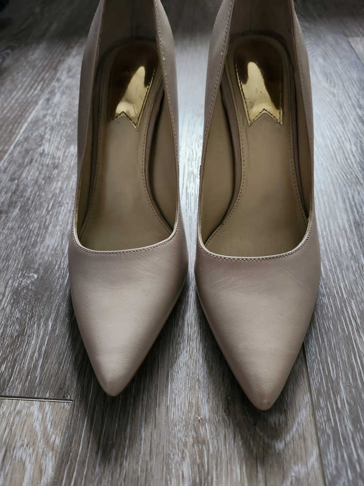 MARC FISHER shoes image indicator(2)