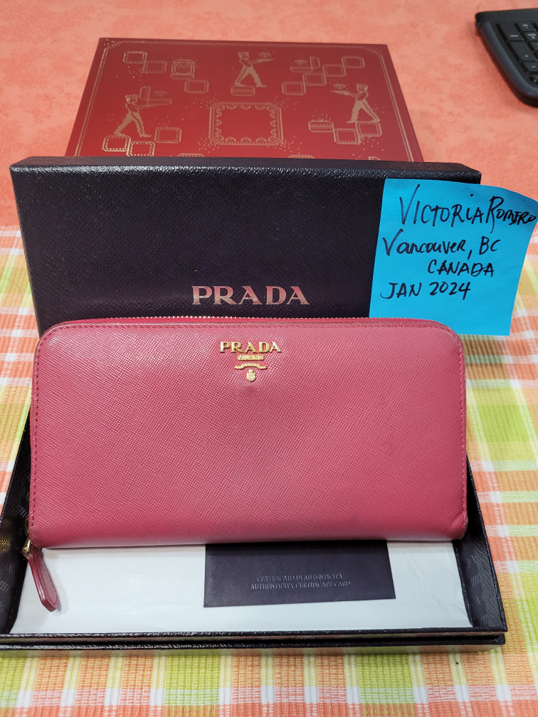 Prada Saffiano Wallet thumbnail