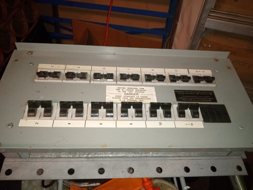 ELECTRICAL CIRCUIT BREAKER PANEL 2PC SET $80 image indicator(2)
