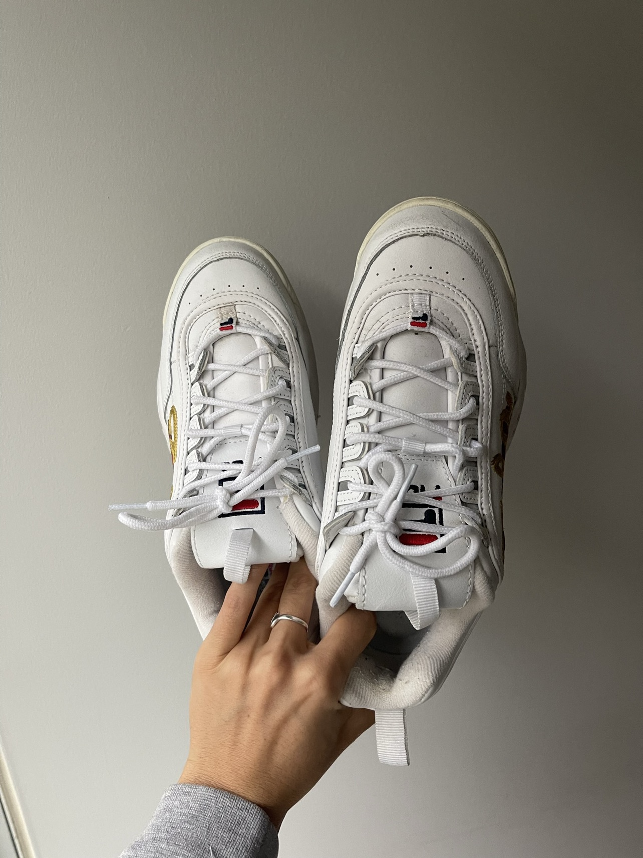 ☁️🤍Fila Disruptor Sneakers 9.5 - photo 2