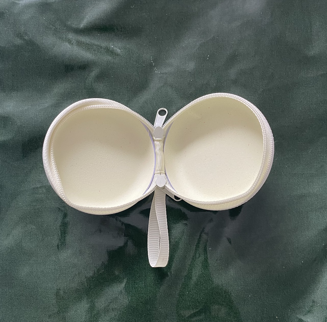 Brand new “I love London”change purse. 🥰 image indicator(3)