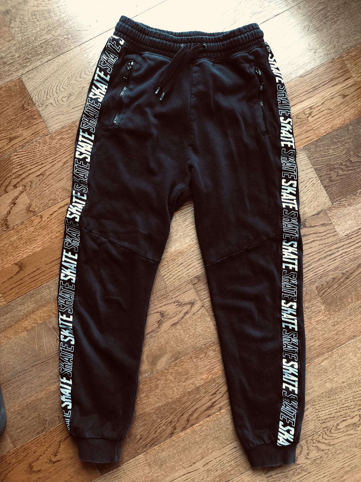 Joggers for kids 11-12 yo