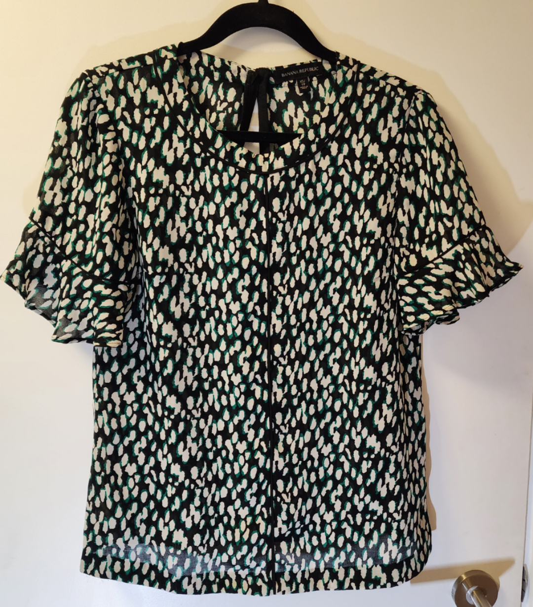 Banana Republic short sleeve blouse. green cream and black thumbnail
