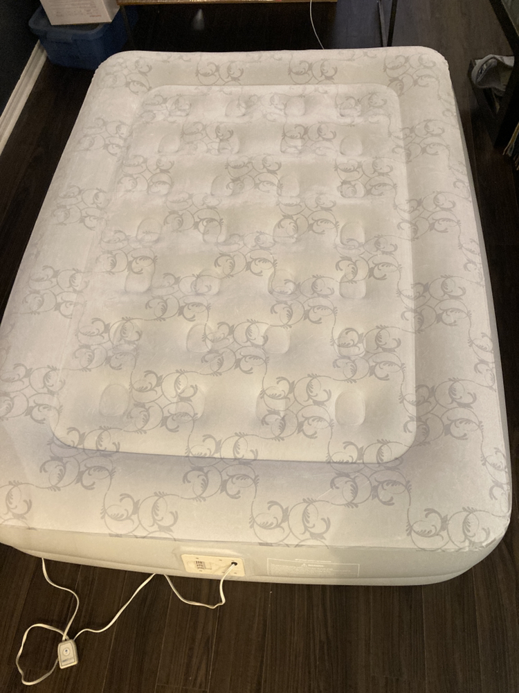 Airbeds (2 for $50) - photo 2