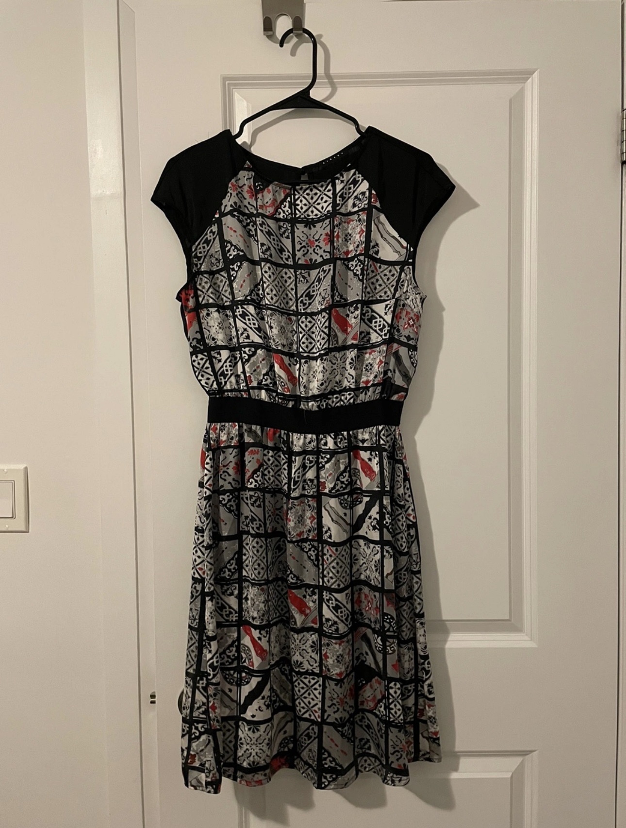 3 dresses for $20 image indicator(5)