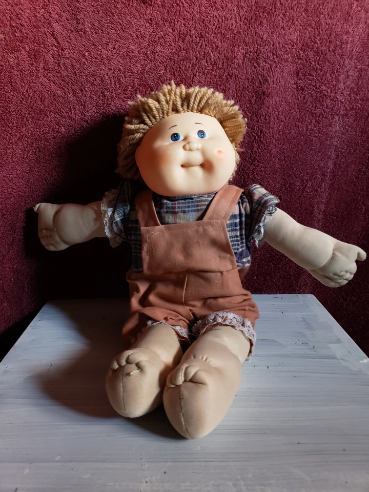 doll thumbnail